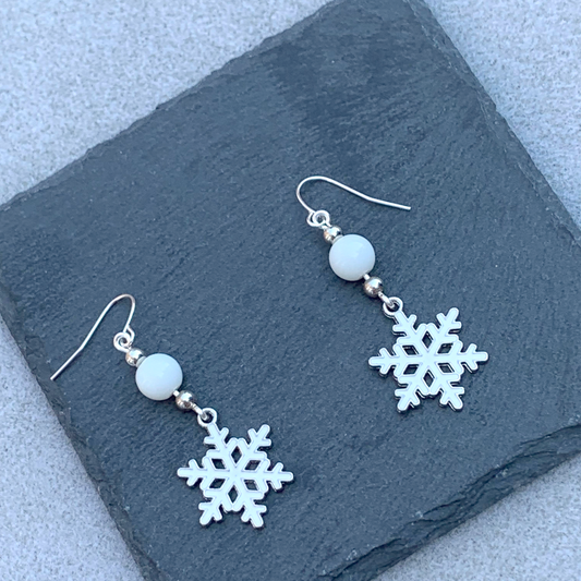 Trendy Christmas Snowflake Bead Earring
